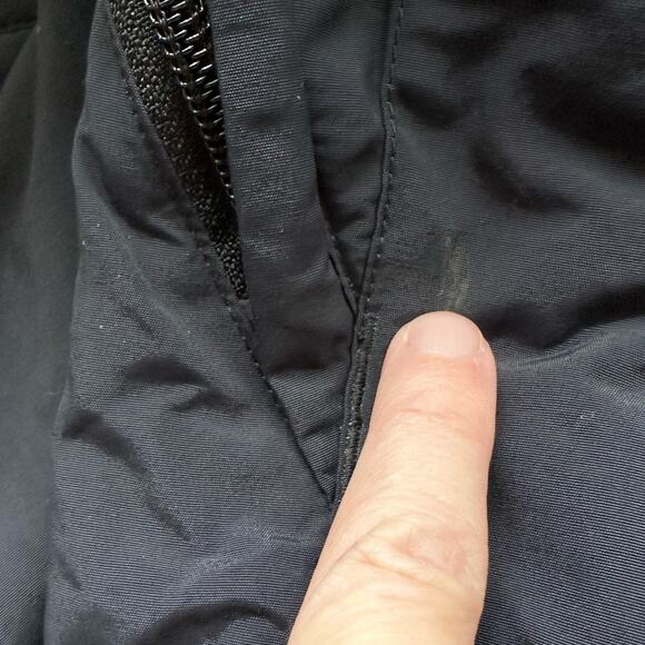 L.L. Bean Navy and Black Insulated Snow Pants Women's Size M - Picture 9 of 9